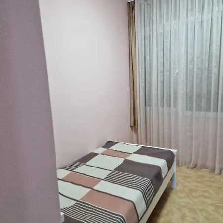 Escape * Tirana